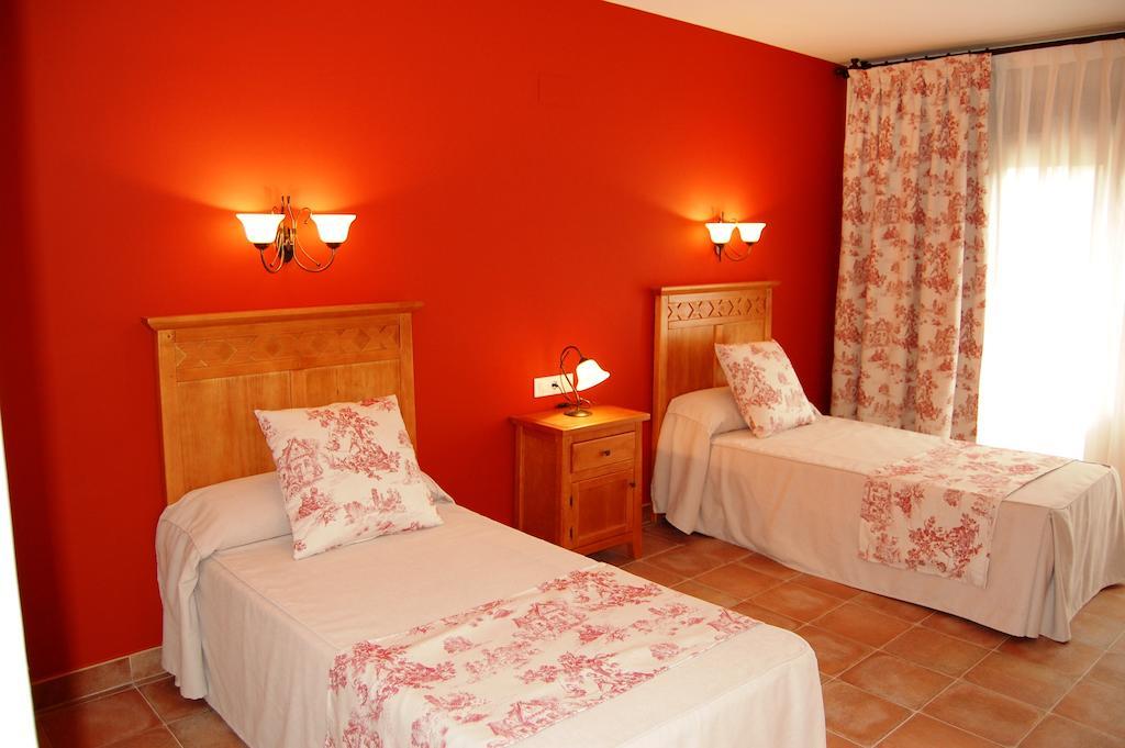 Hotel El Cortijo De Daimiel Room photo